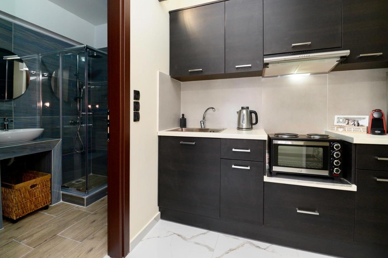 Marble In Preveza Exterior foto